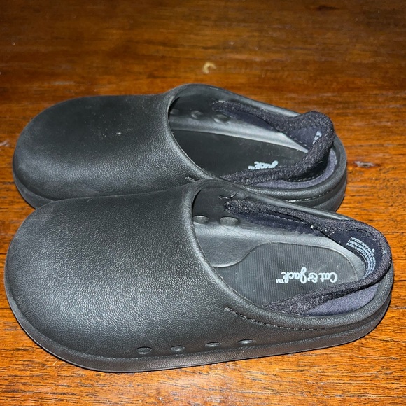 Cat & Jack black slip on shoes size 9C toddler - Picture 2 of 6